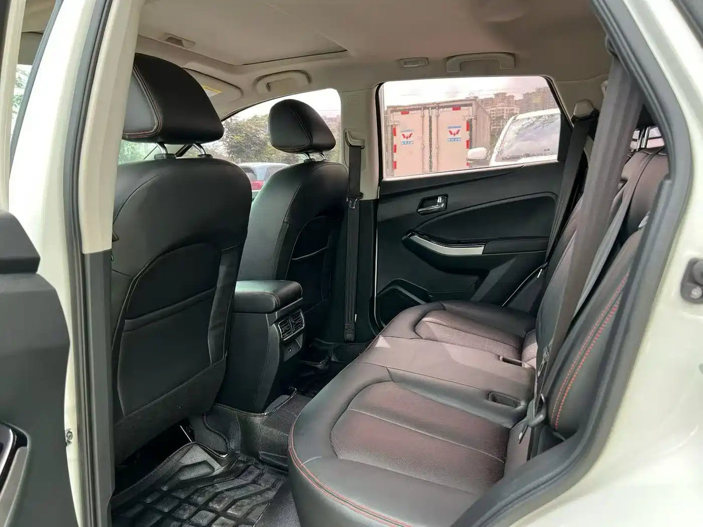 Venucia T70 2018 2019 2.0L CVT Smart Enjoyment Edition China VI