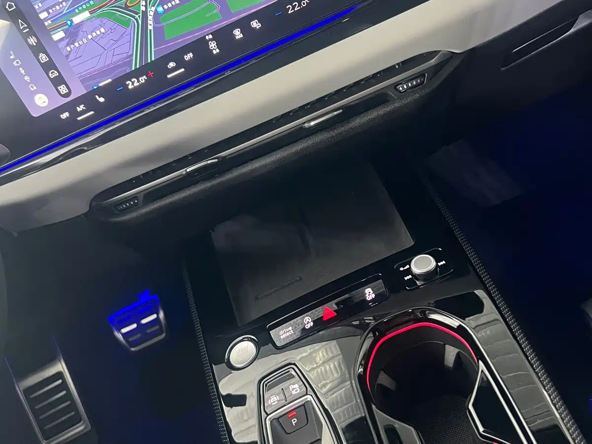 Audi A5L 2025 2.0T Sport Edition quattro фото 12