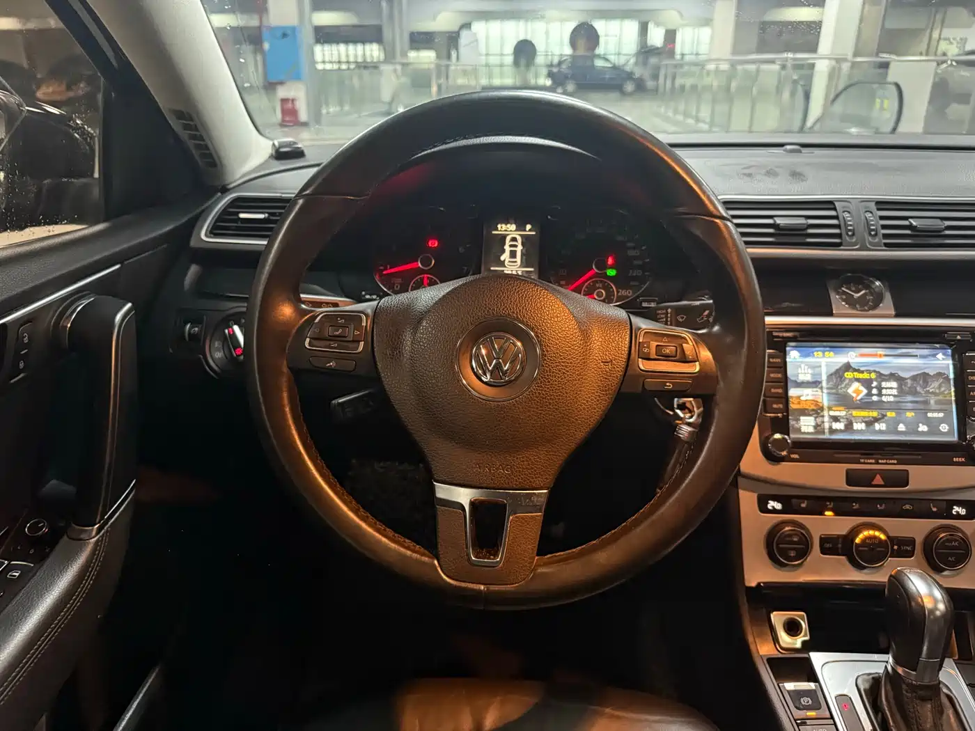 Volkswagen Magotan 2013 1.8TSI Luxury фото 10
