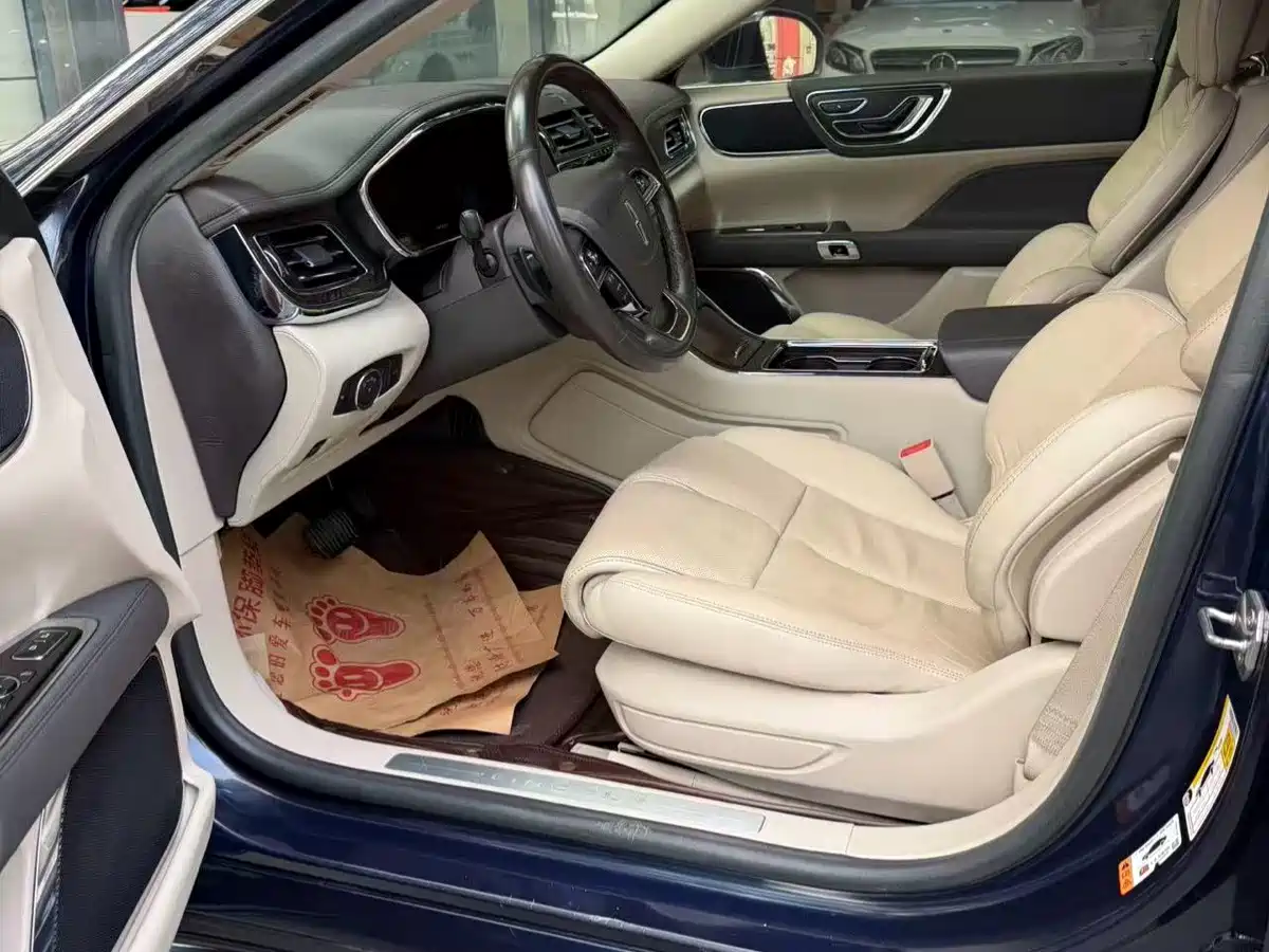 Lincoln Continental 2018 2017 2.0T 2WD Premium Edition