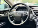 Photo 14 - Buick LaCrosse