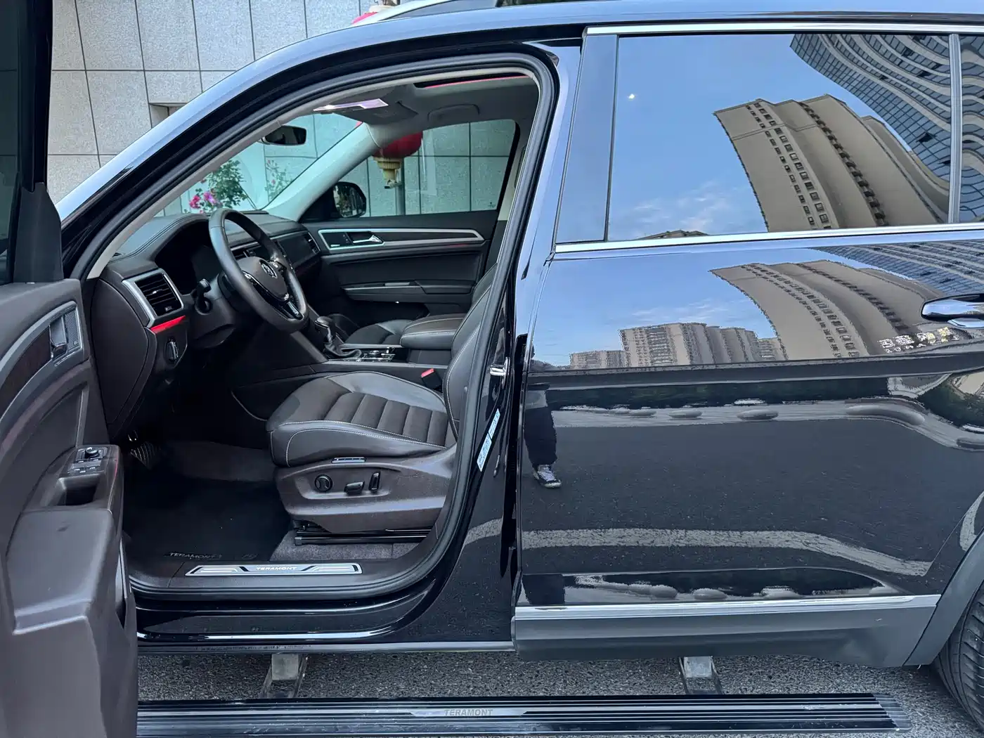 Volkswagen Teramont 2017 530 V6 4WD Flagship Edition фото 13