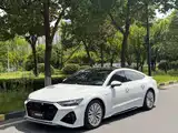 Фото 10 - Audi A7