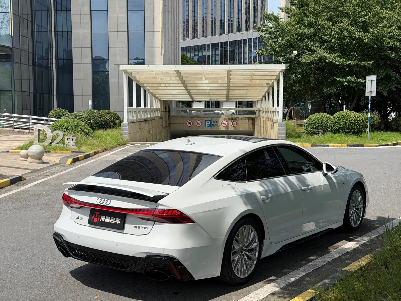 Фото 9 - Audi A7