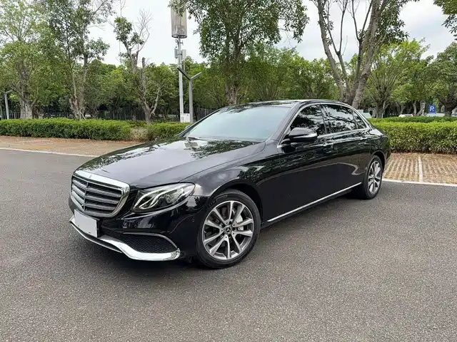 Mercedes-Benz E-Class 2019