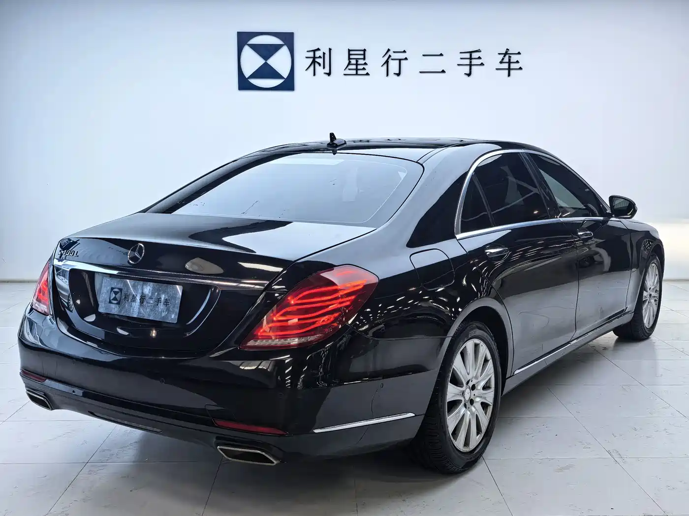 Mercedes-Benz S-Class 2016 S 320 L Business Edition фото 4
