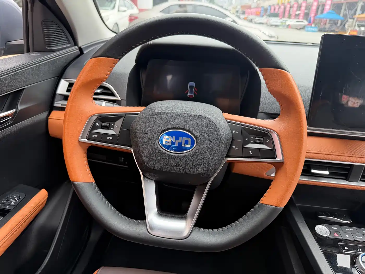 BYD e2 2021 Luxury Edition фото 27