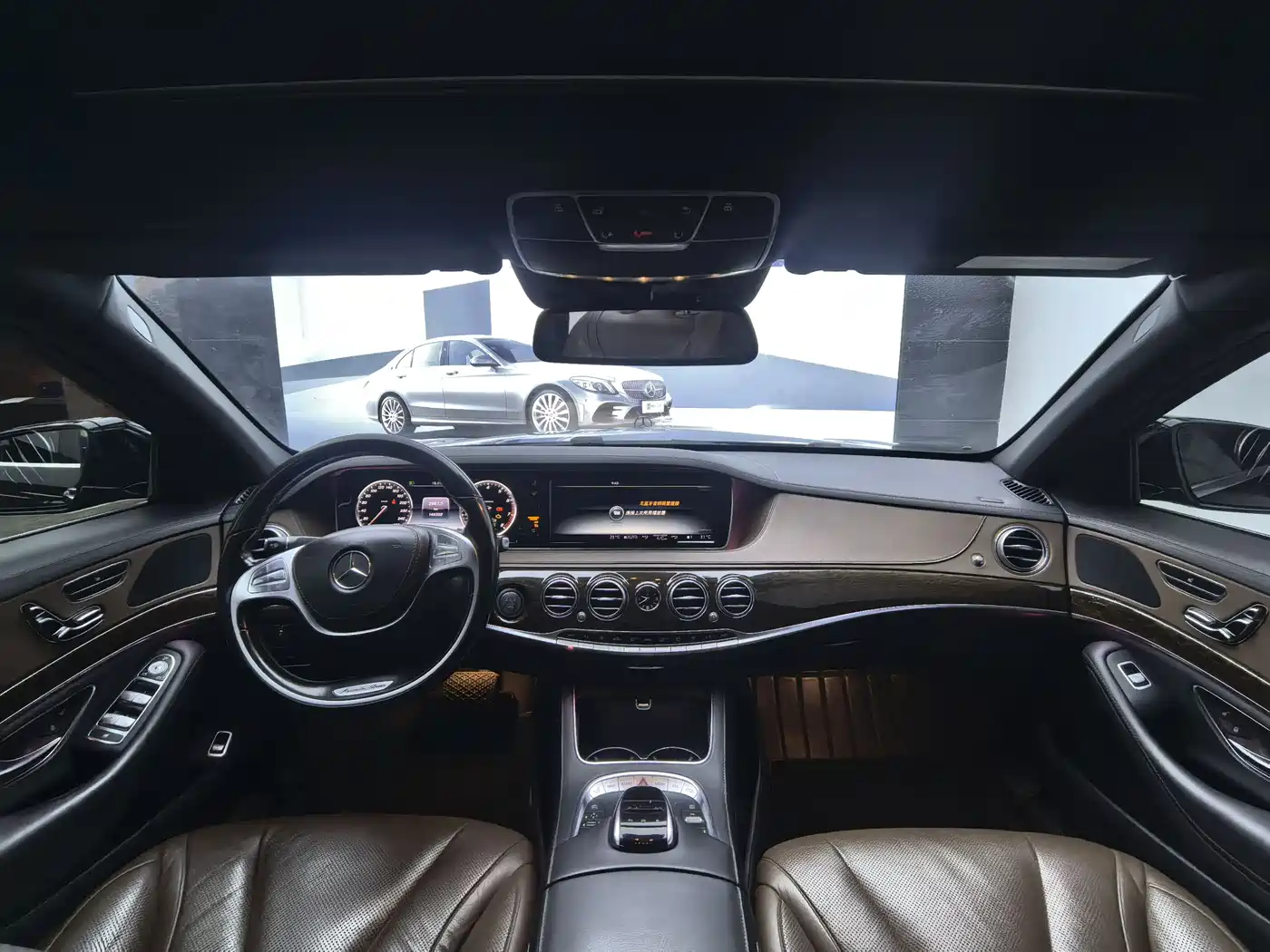 Mercedes-Benz S-Class 2016 S 320 L Business Edition фото 16