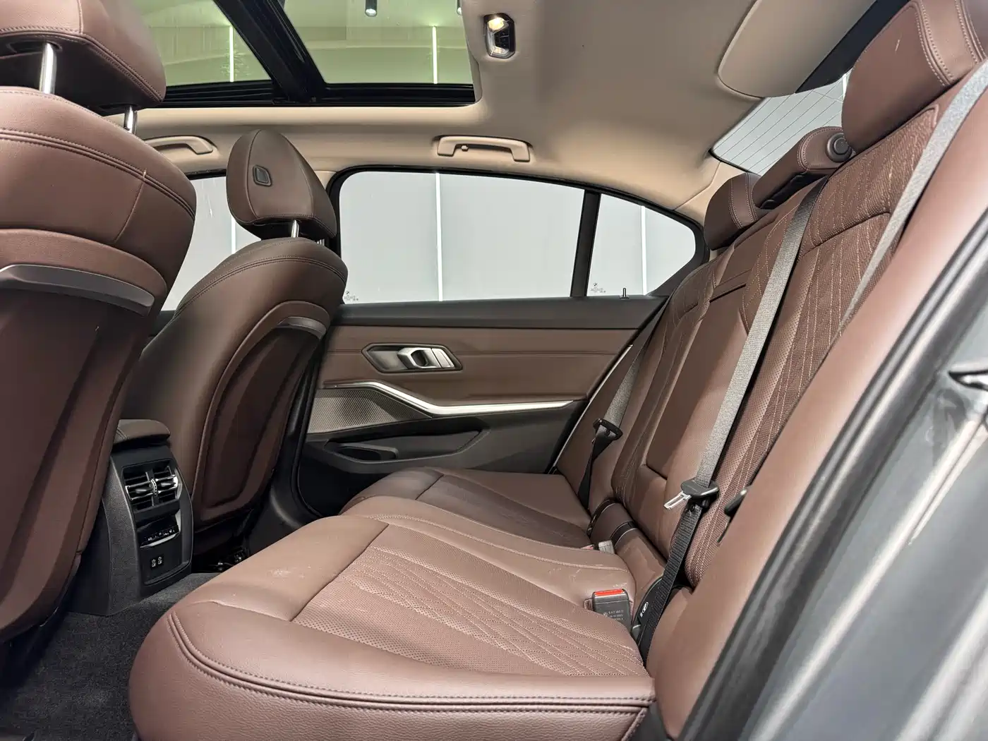 BMW i3 2022 eDrive 35 L фото 19