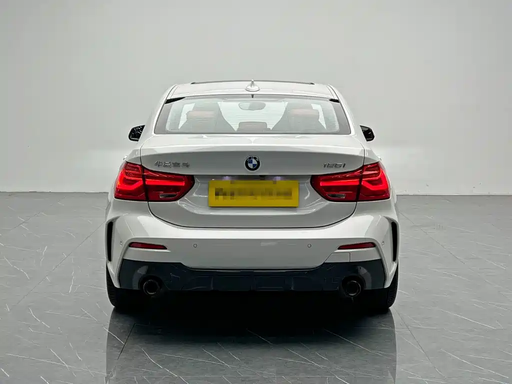 Фото 5 - BMW 1 Series