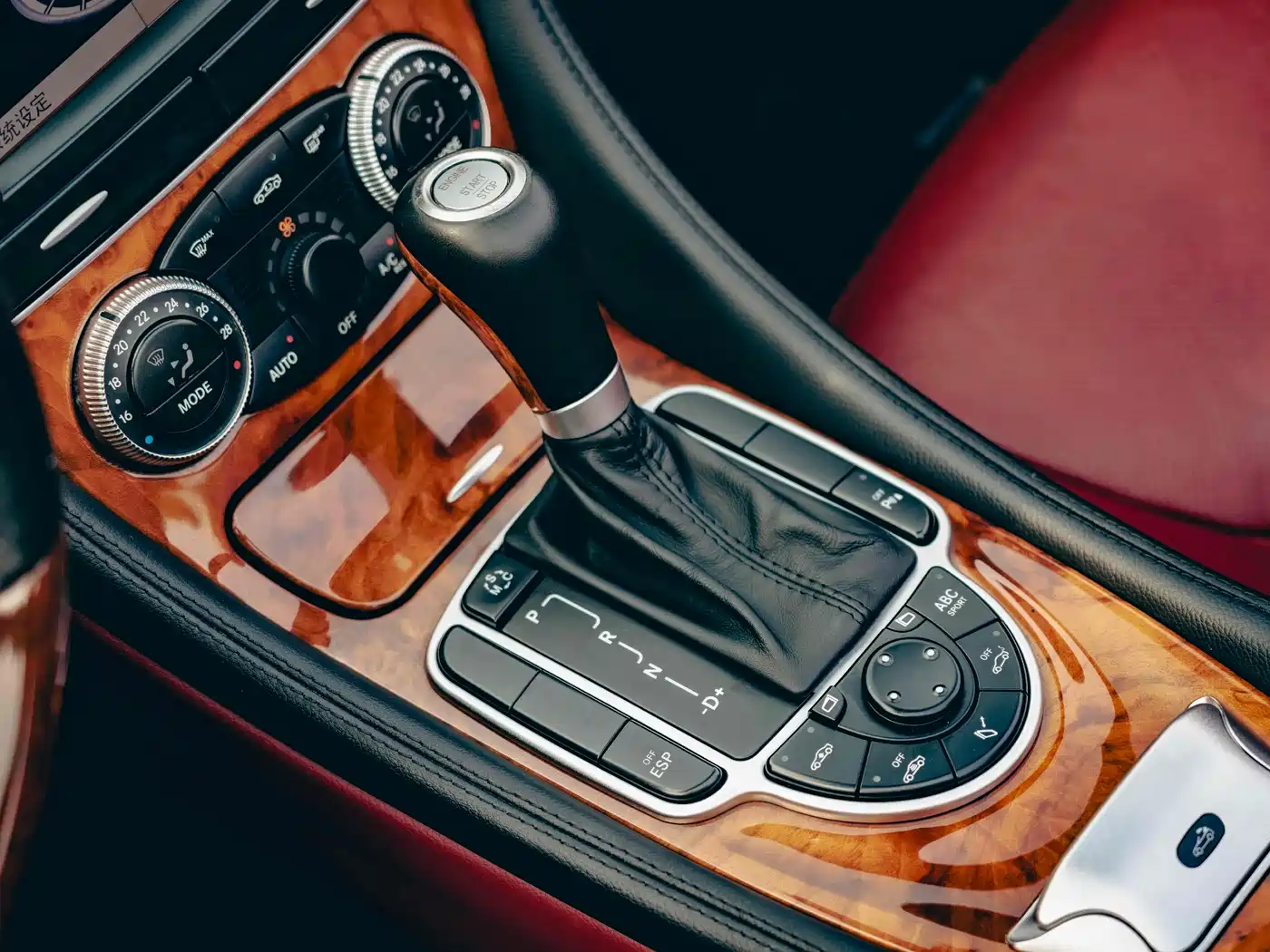Mercedes-Benz SL-Class 2010 SL 500 фото 9