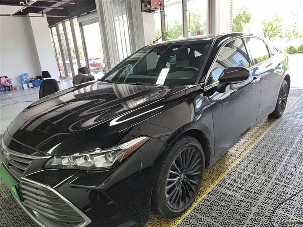 Toyota Avalon 2019 2.0L XLE Premium Edition (China VI) фото 2