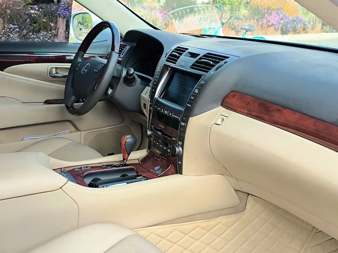 Lexus LS 2006 460L фото 19