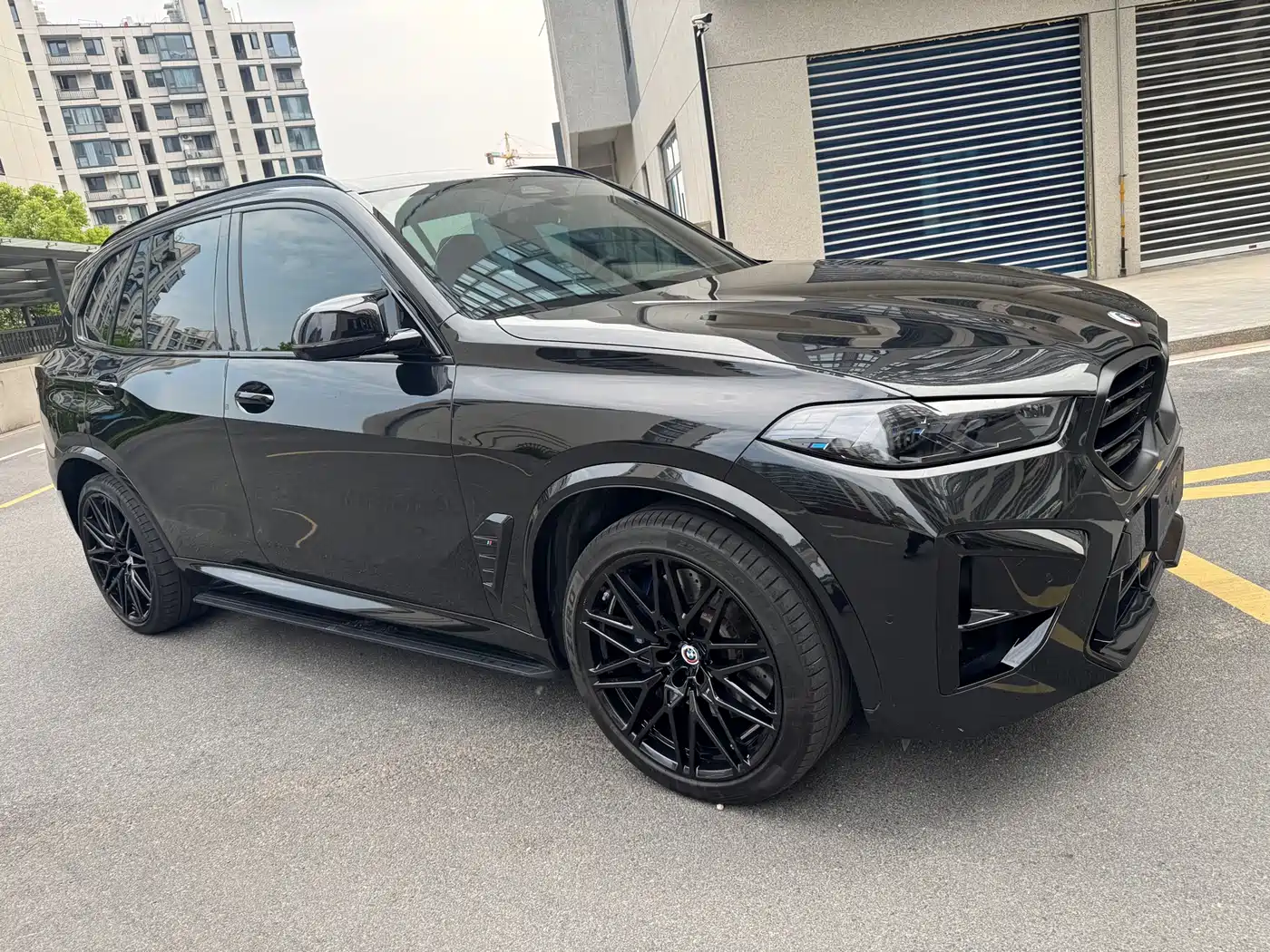 BMW X5 M 2023 Model X5 M Thunder Edition фото 2