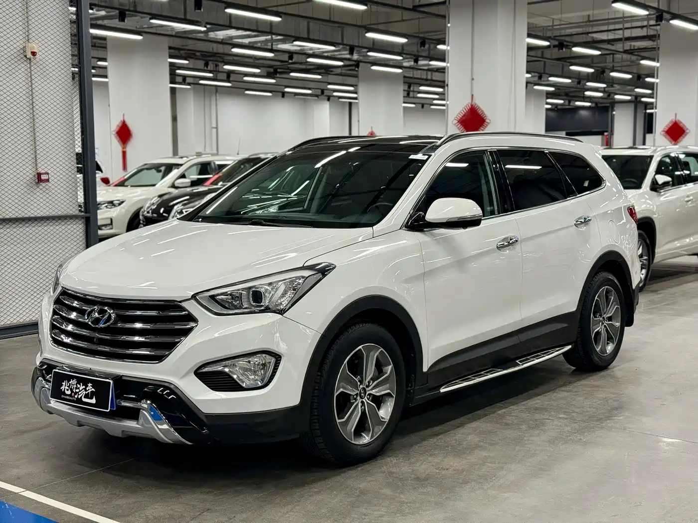 Hyundai Grand Santa Fe 2014 2013 3.0L 7-Seater 4WD Comfort Edition