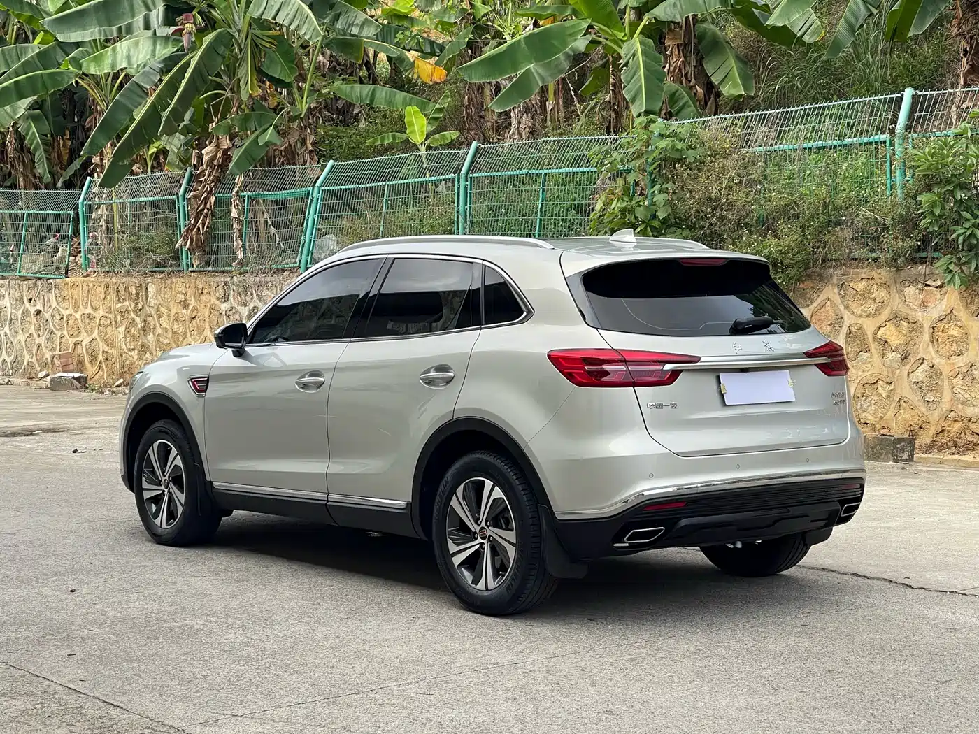 Hongqi HS5 2019 2.0T Smart Connect Enjoy Edition фото 4