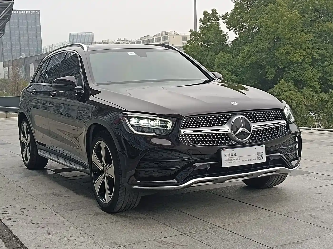 MERCEDES-BENZ GLC