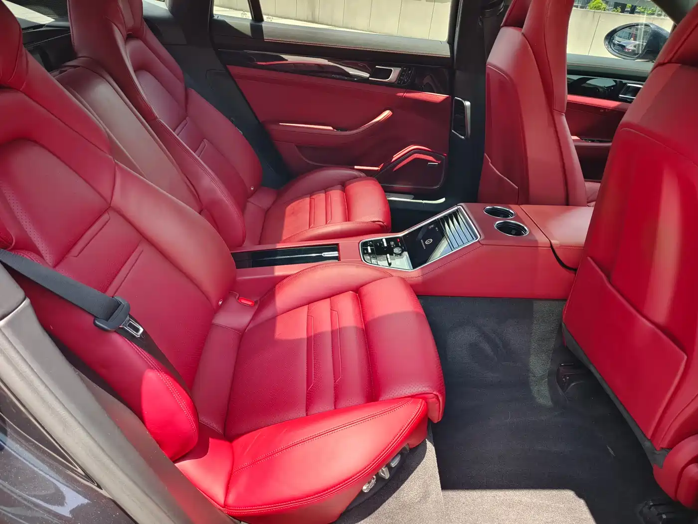 Porsche Panamera 2017 Panamera 4 Executive Long Wheelbase 3.0T фото 13