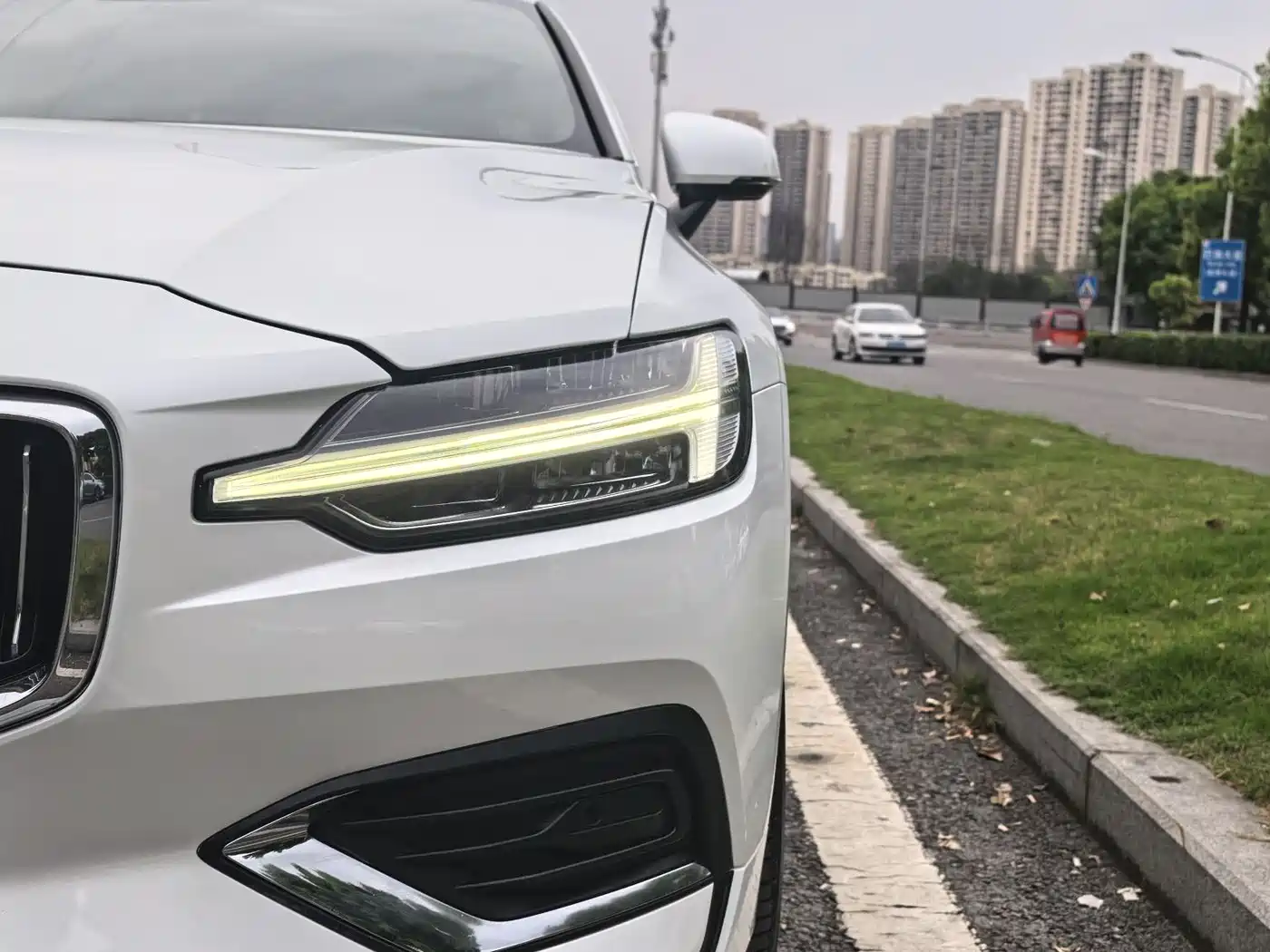 Фото 5 - Volvo S60