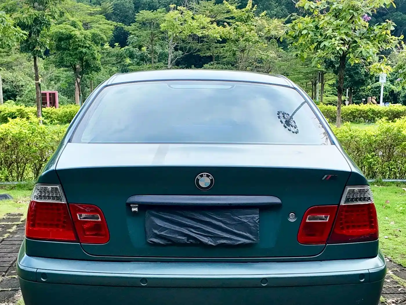 BMW 3 Series 2003 2004 325i