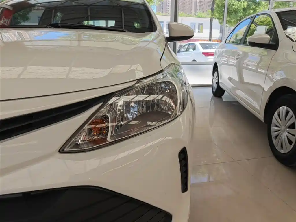 Toyota Vios 2017 1.5L CVT Pioneer фото 24