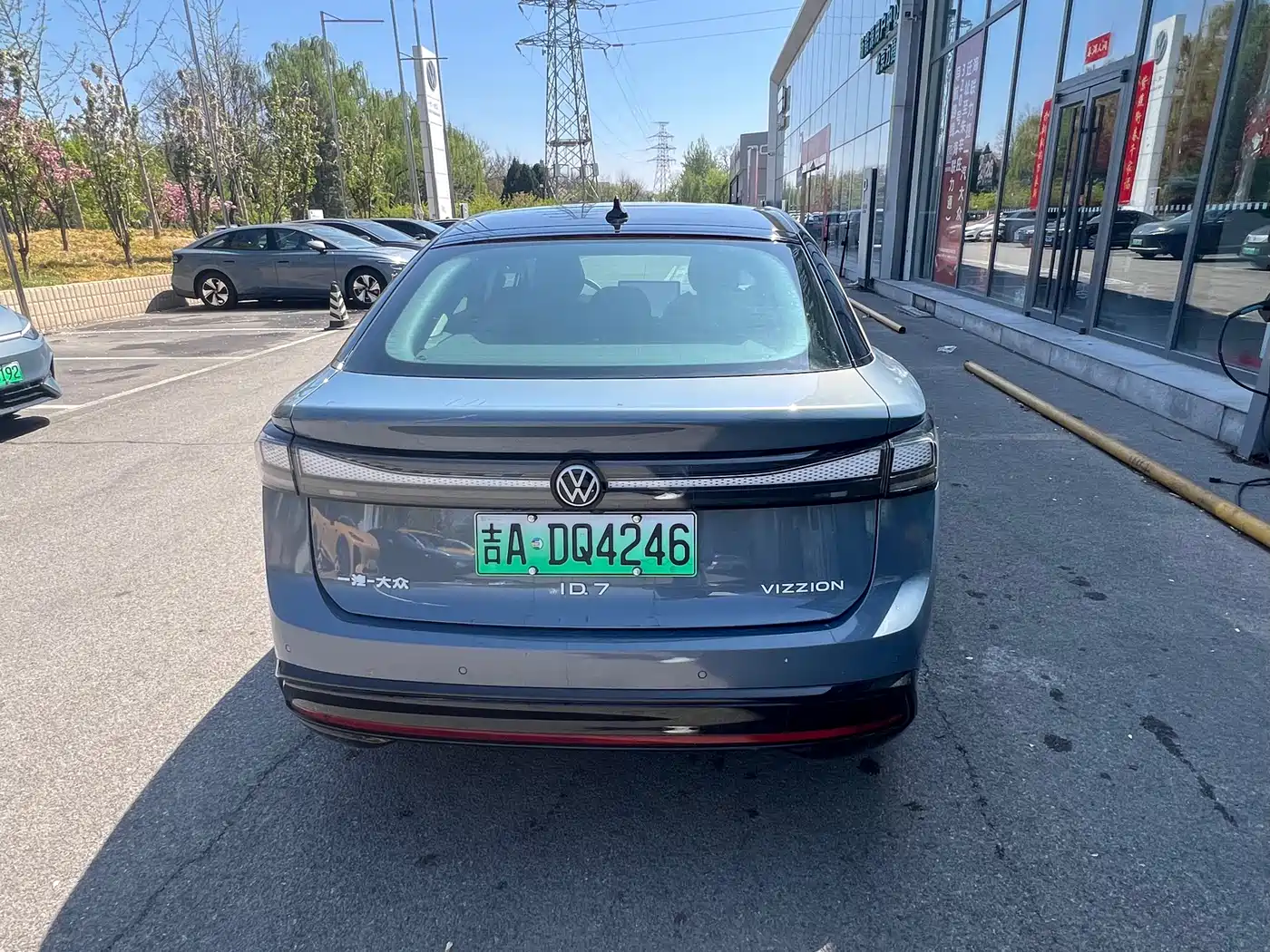 VOLKSWAGEN ID.7 VIZZION