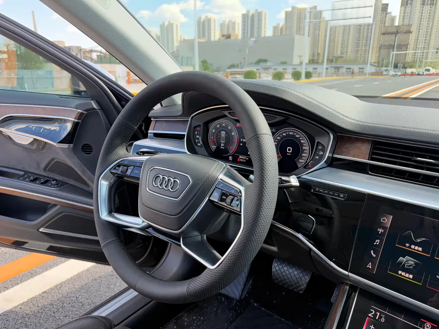 Audi A8 2018 A8L 55 TFSI quattro Luxury фото 15