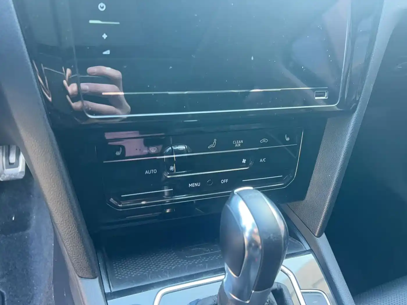 VOLKSWAGEN MAGOTAN GTE PLUG IN HYBRID