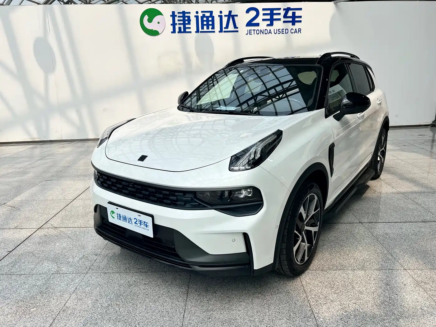 Lynk & Co 01 2021 2.0TD AWD Halo Sport