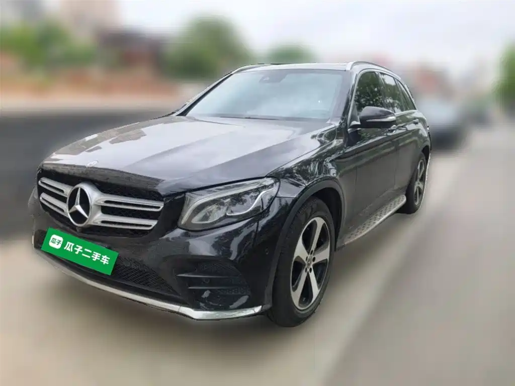 Mercedes-Benz GLC 2018 GLC 260 4MATIC Luxury фото 2