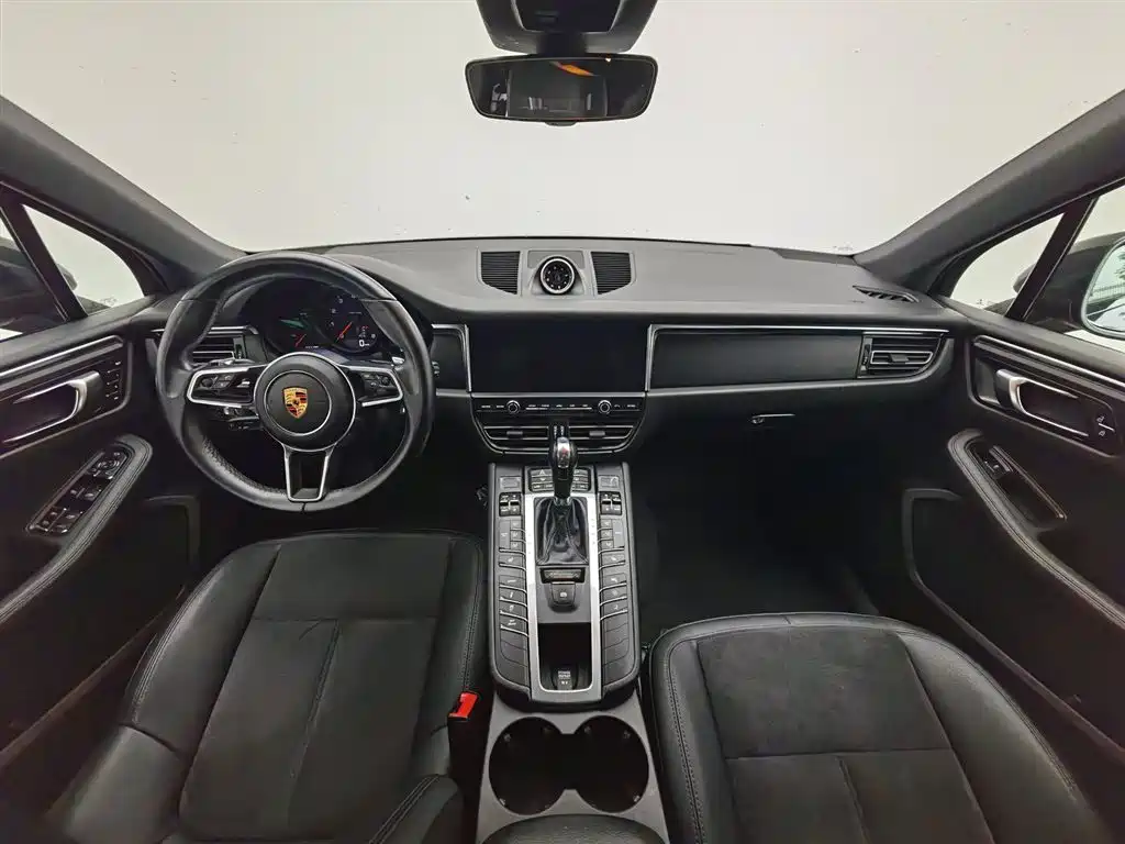 Porsche Macan 2020 Macan 2.0T фото 5