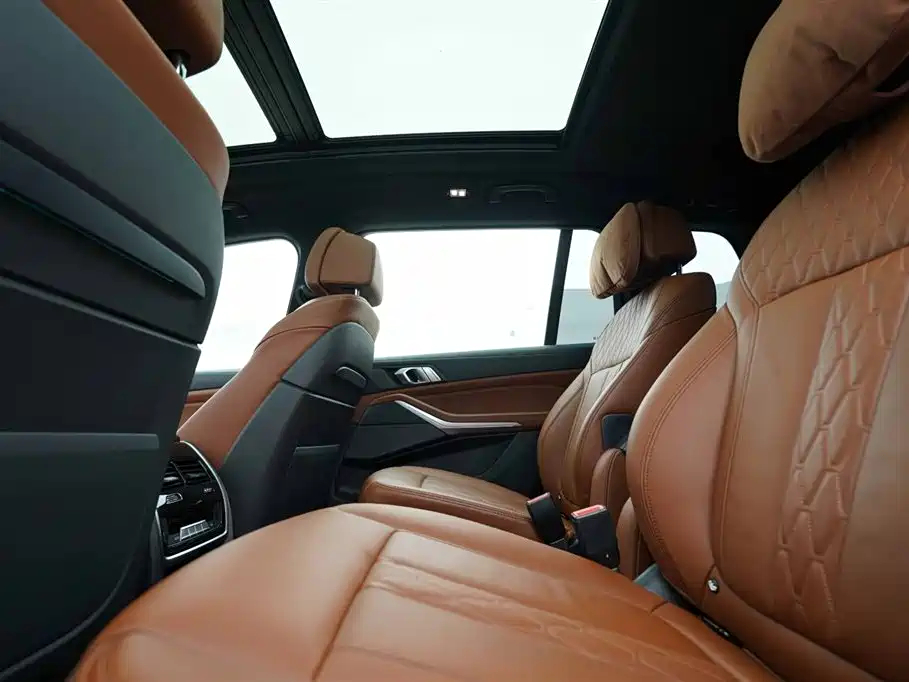 BMW X7 2022 xDrive40i Exclusive M Sport Package фото 20