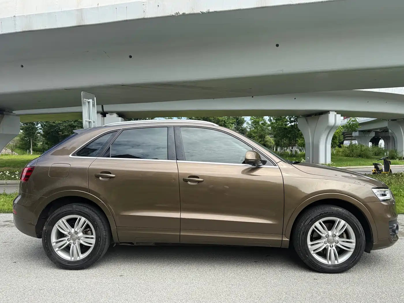 Audi Q3 2015 35 TFSI quattro Technology фото 4