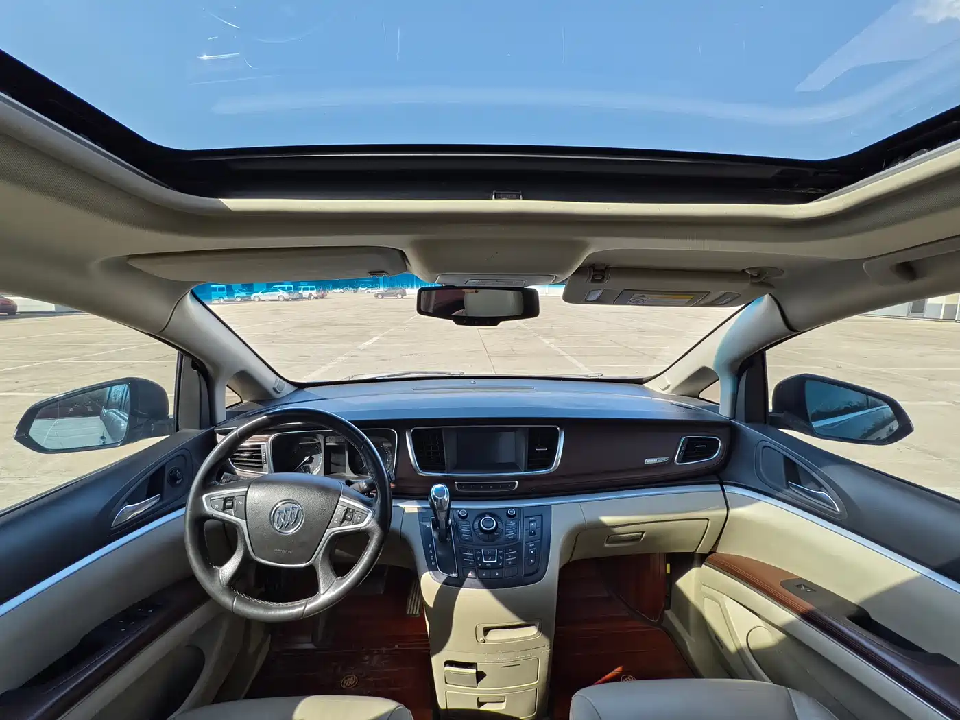 Buick GL8 2014 3.0L XT Luxury Business Flagship фото 10