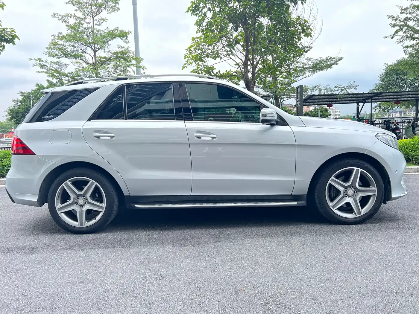 Mercedes-Benz GLE 2015 GLE 400 4MATIC фото 7