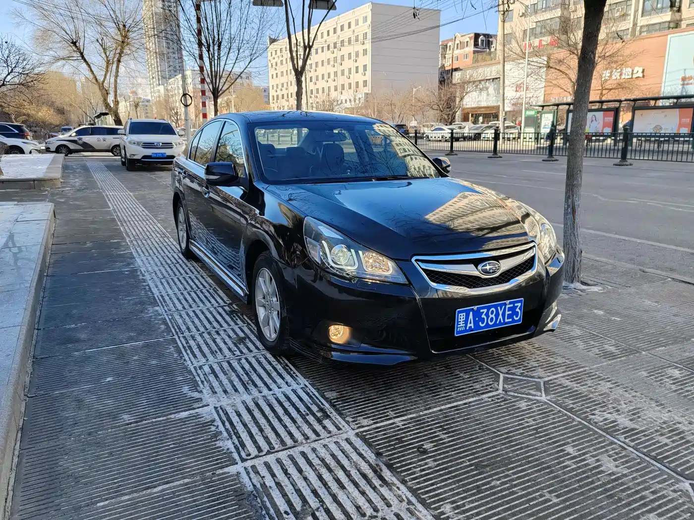 Subaru Legacy 2010 Model 2.0i Luxury