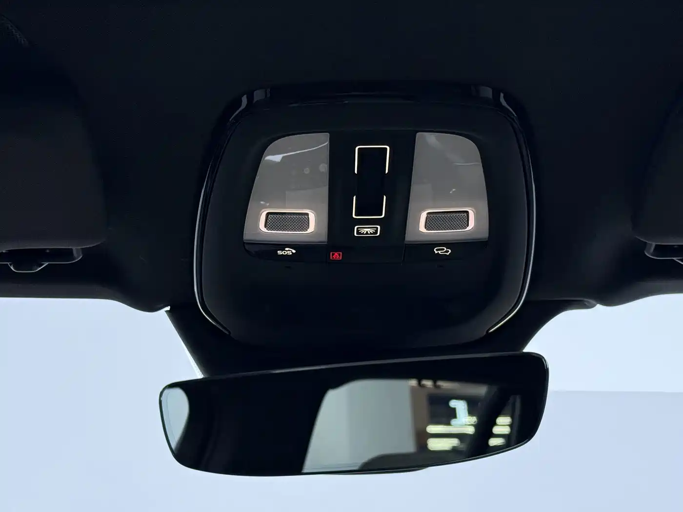 Volvo XC90 Plug-in Hybrid 2025 2025 Facelift T8 Smart Premium Luxury 7-seater