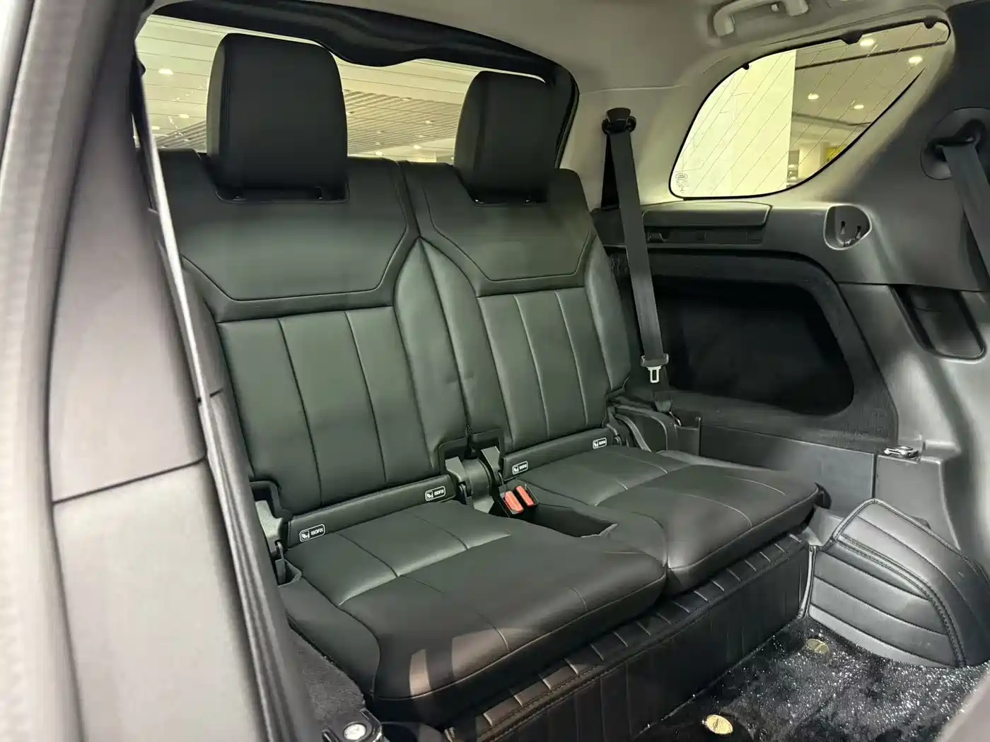 Land Rover Discovery 2019 3.0 SC V6 SE фото 10
