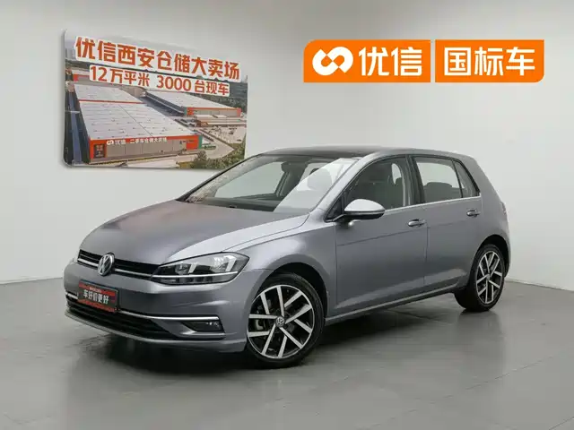 Volkswagen Golf 2018 230TSI Automatic Luxury — фото 1