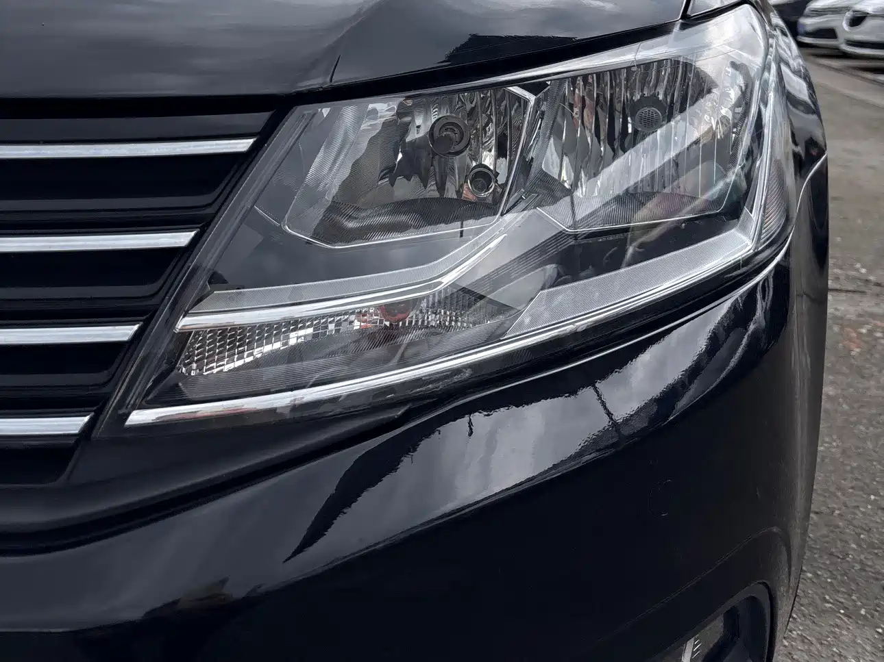 Volkswagen Lavida 2015 1.6L Automatic Trend Edition фото 5