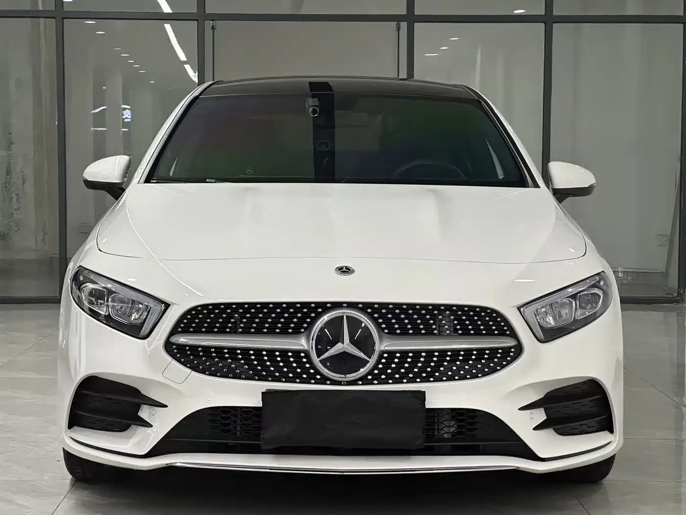 Mercedes-Benz A-Class 2021 A 200 L Sport Sedan Fashion Edition фото 3