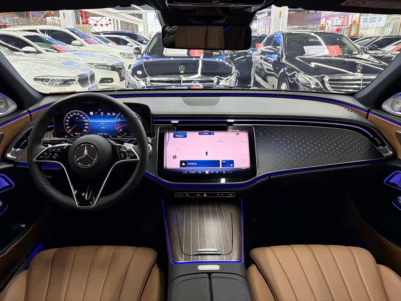 Mercedes-Benz E-Class 2024 E 300 L Fashion фото 7