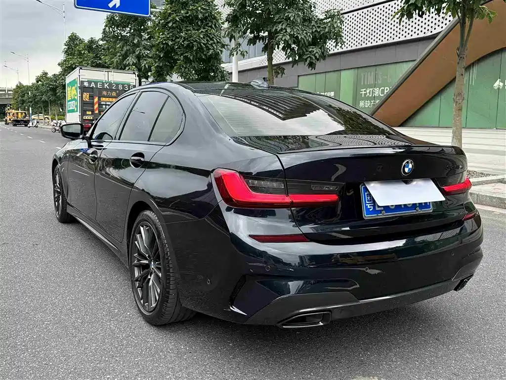 BMW 3 Series 2020 Facelift 325i M Sport Night Edition фото 9