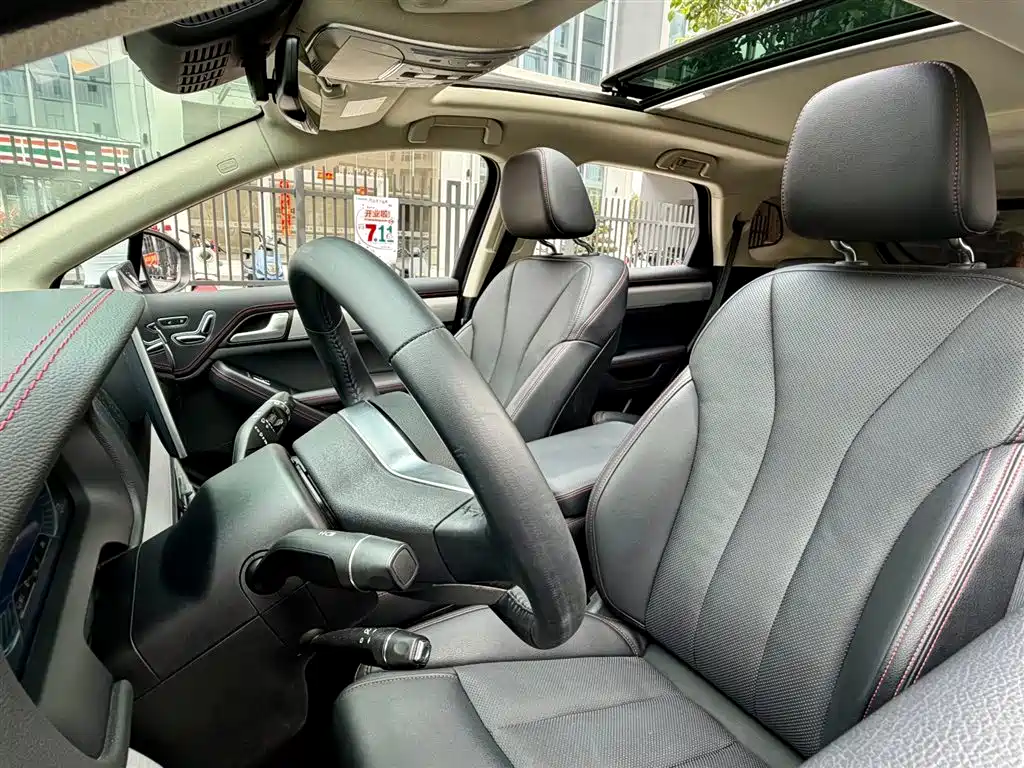 BYD Tang New Energy 2018 DM 2.0T Full-time 4WD Smart Connect Creation Edition 5-seater China V фото 7