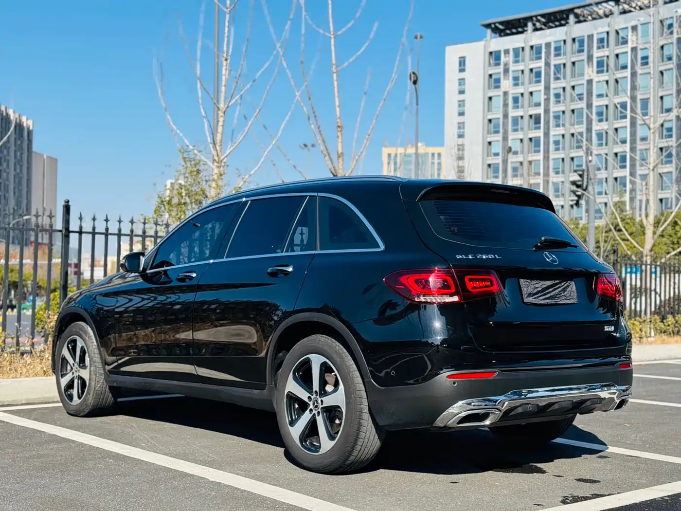 Mercedes-Benz GLC 2022 Model GLC 260 L 4MATIC Luxury Edition фото 9