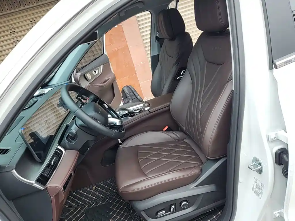 Chery Tiggo 8 PRO 2024 2024 Champion Edition 390T 4WD Peak Edition 5-Seater
