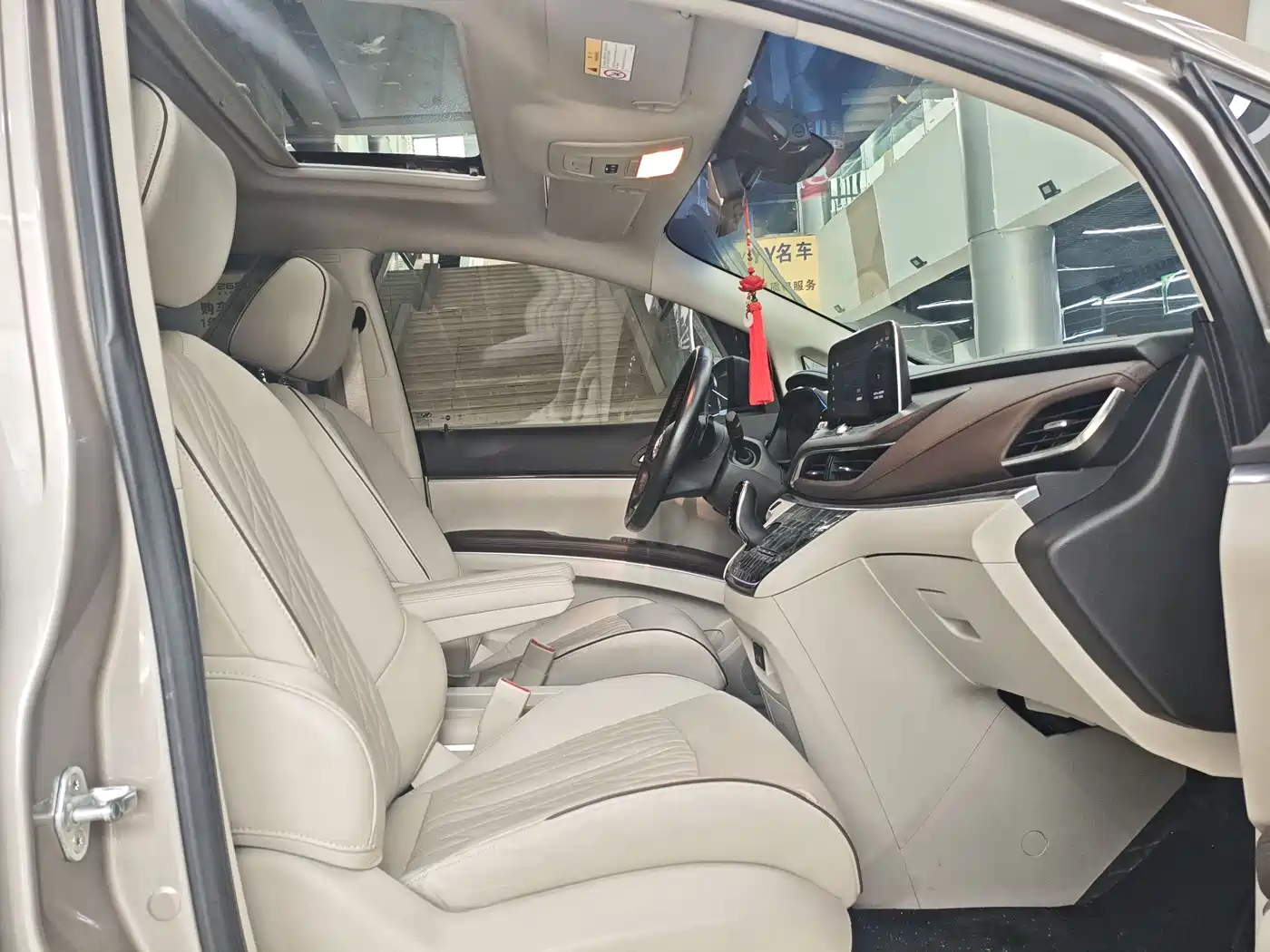BUICK GL8