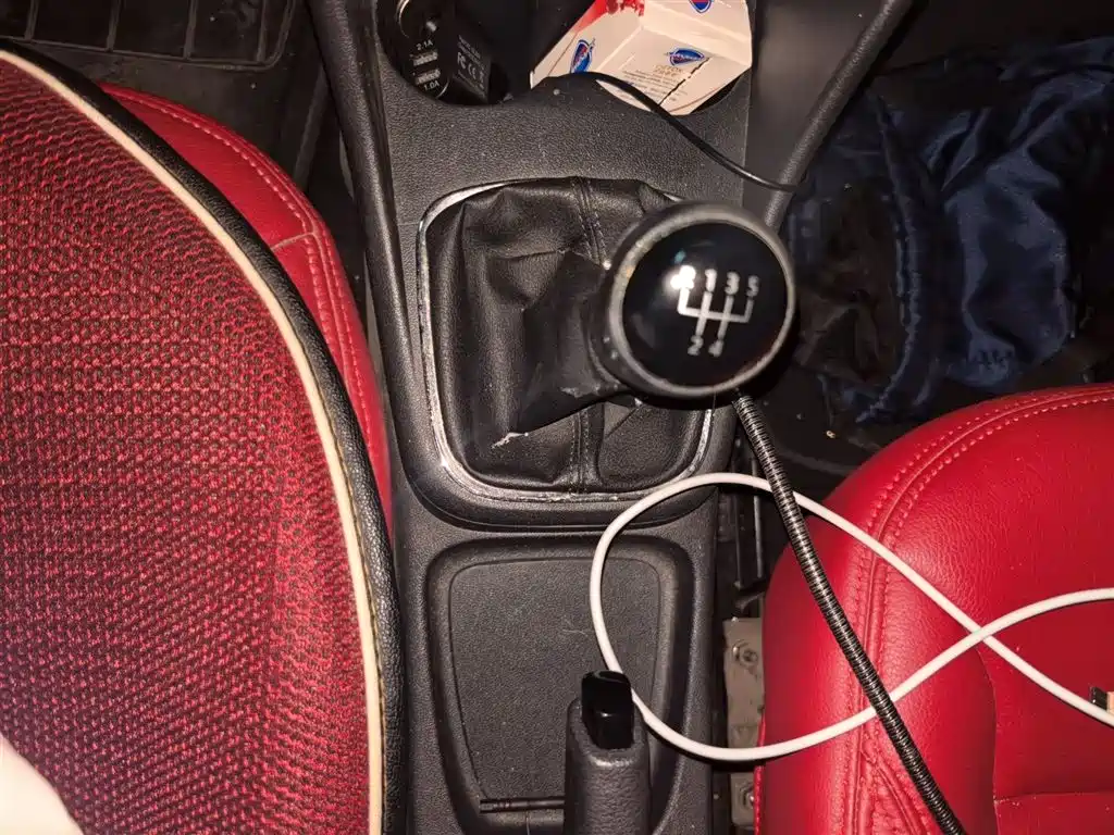 Volkswagen Polo 2014 1.4L Manual Comfort Edition фото 7