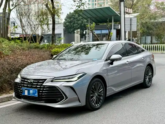 TOYOTA ASIAN DRAGON 2023