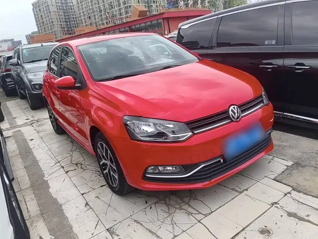 Volkswagen Polo 2016 1.6L Automatic Comfort фото 4